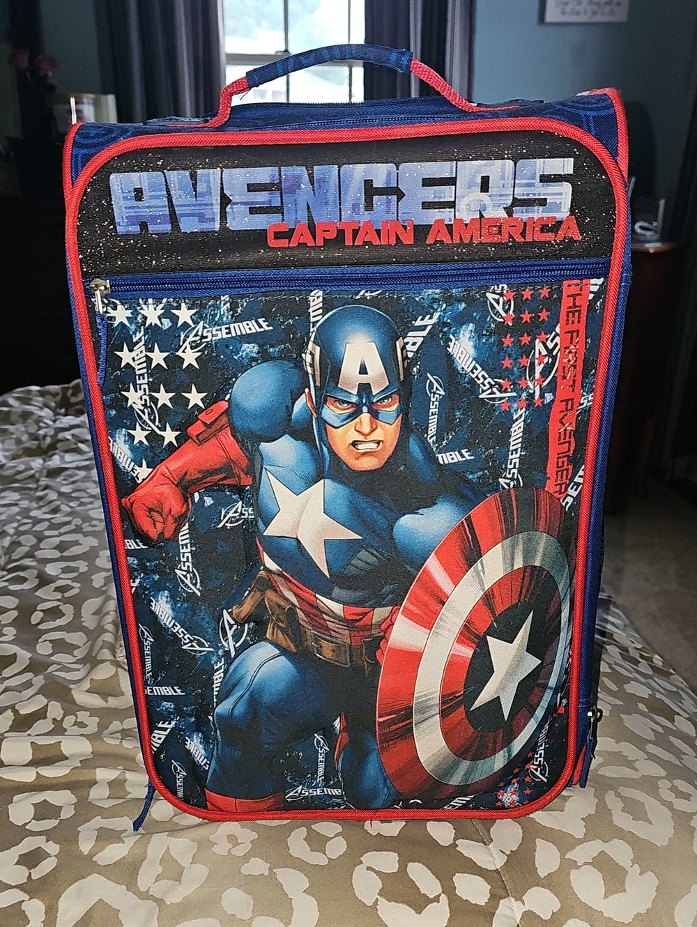 Captain America Avengers Kids Lunch Bag - Blue/Red
